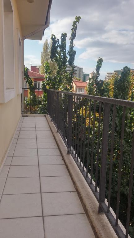 Palace Hostel Ankara Bagian luar foto